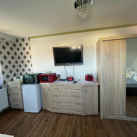 Und Ferienzimmer Schmidt 아파트